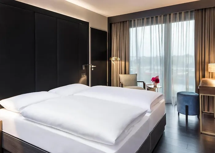 Hotel Amano East Side