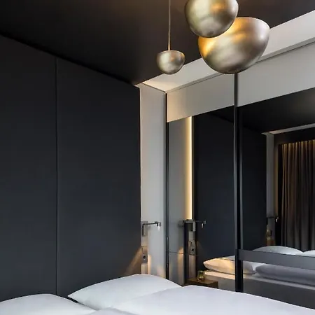 Amano East Side Hotel 3*