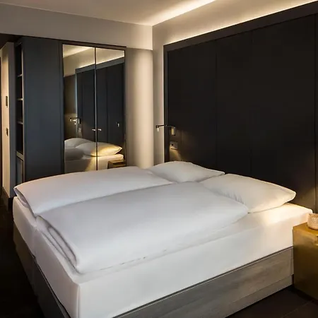 Amano East Side 3* Berlin